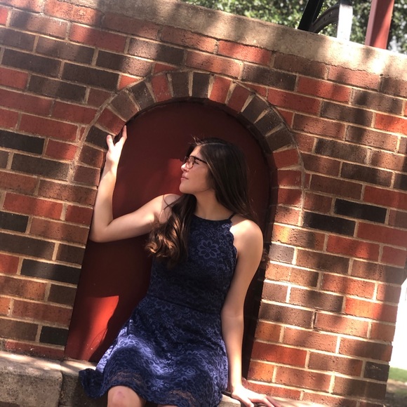 Meet the Posher Other - Meet your Posher, Daniella